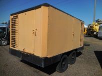 INGERSOLL-RAND XP900WCU 900CFM MOBILE DIESEL AIR COMPRESSOR
